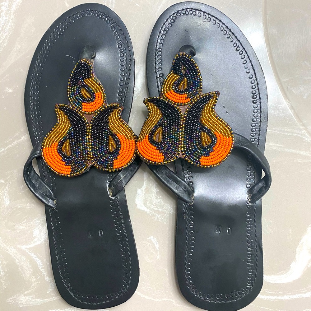 Woman slippers